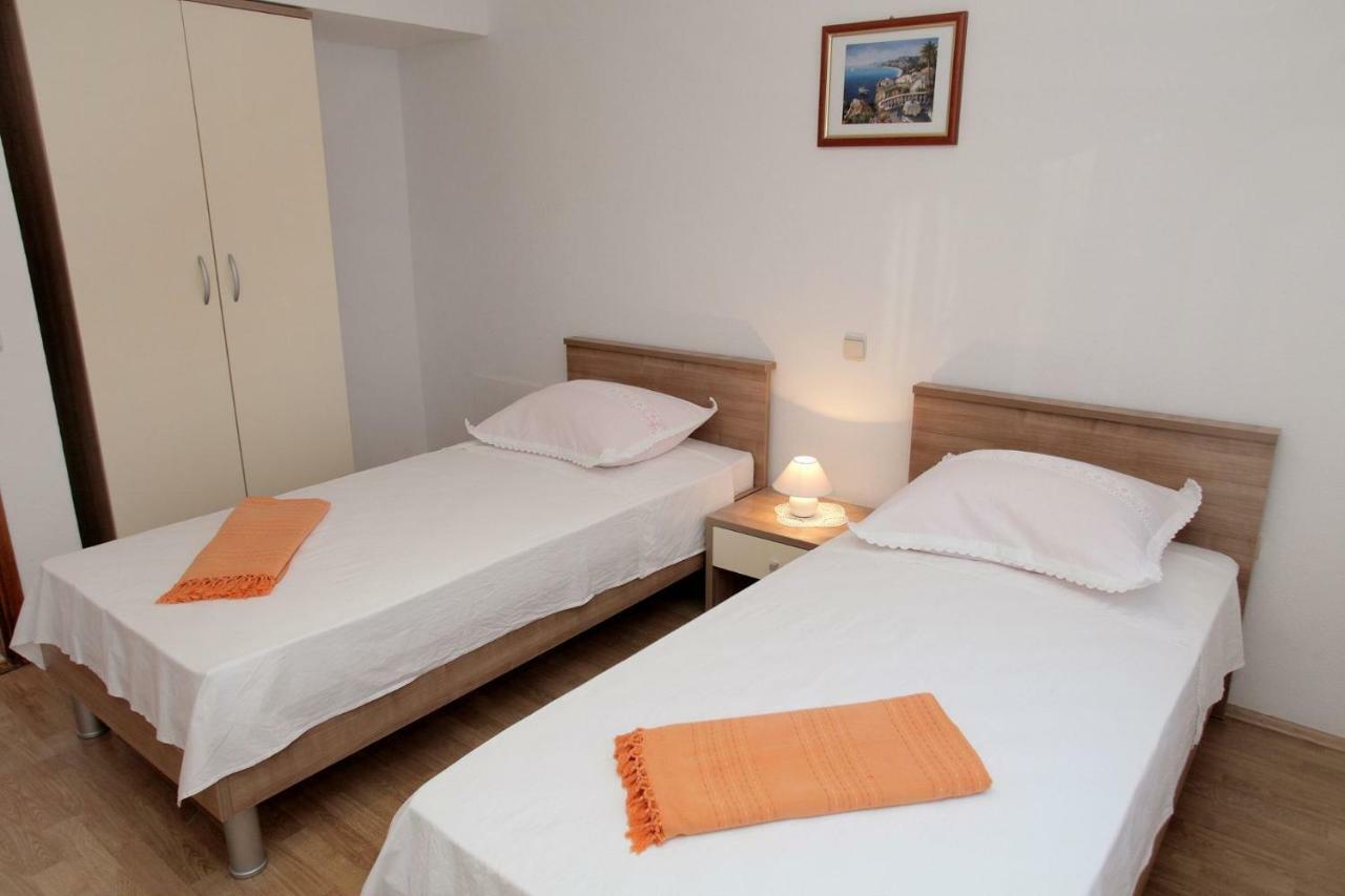 Apartments Maja - Sea View Trogir Exteriör bild